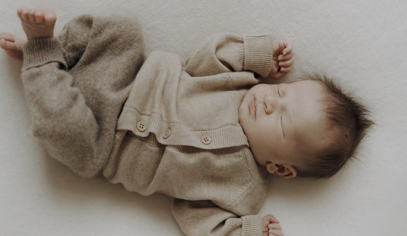 benuu Lookbook – Baby Outfit aus Merinowolle