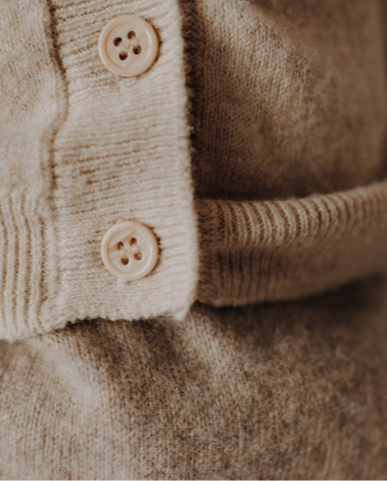 Merino Cardigan Coffee <br> (0-12 Monate) – Bild 3